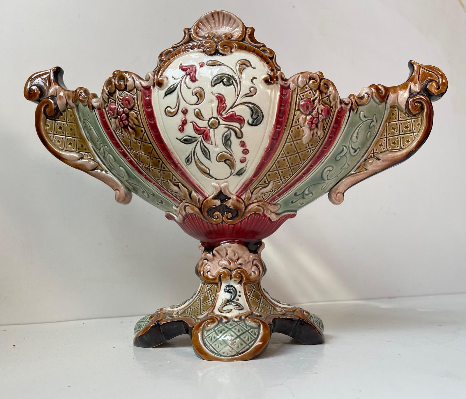 19th Century Majolica Jardiniere By Wilhelm Schiller & Son, Bohemia, Circa 1890 photo buy