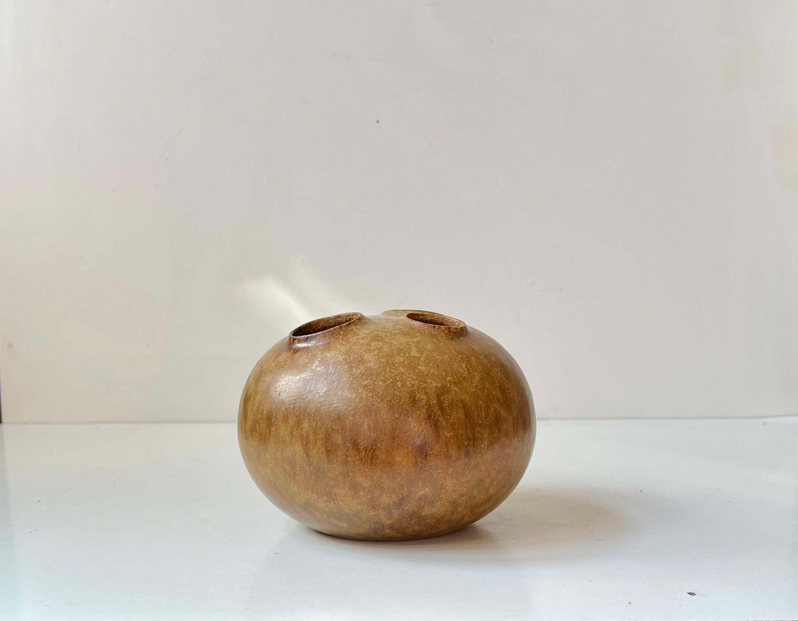 Organic Modern Moonfrog Vase In Brown Glaze By Kirsten Günther   Knabstrup 1960s photo 252.0