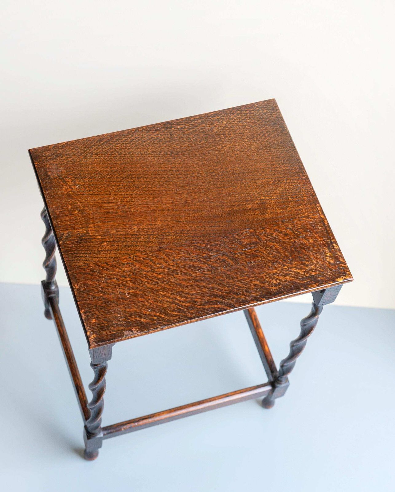 386.0 Antique Oak Barley Twist Nesting Tables   Rustic Side Tables   Vintage Occasional Tables With Turned Legs   Set Of 2 photo