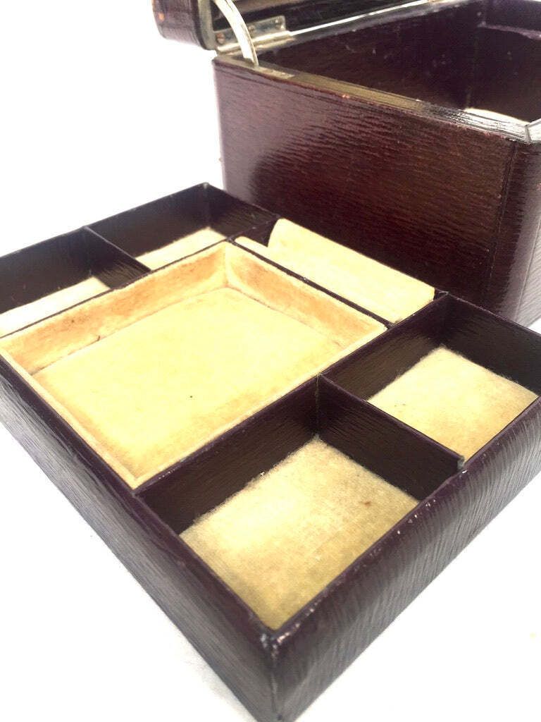 85.0 Antique Edwardian Leather Jewellery / Trinket Box With Key &Amp; Working Lock C.1910 photo
