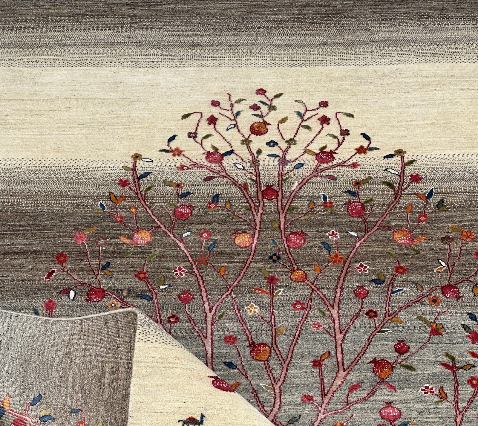 Tapis en laine noué à la main 275 x 365 cm pour salon, motif arbre, beige et marron photo vintage