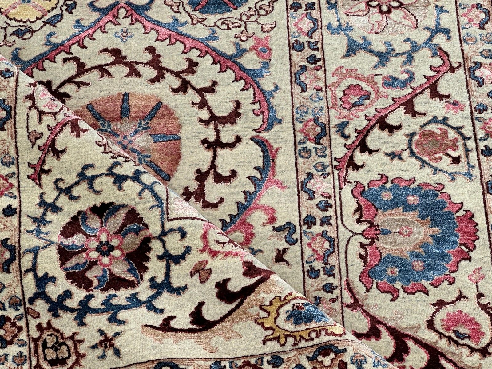 5x8 Ft Decorative Handmade Wool And Silk Area Rug, Ivory Floral Vine Tapestry photo vinterior