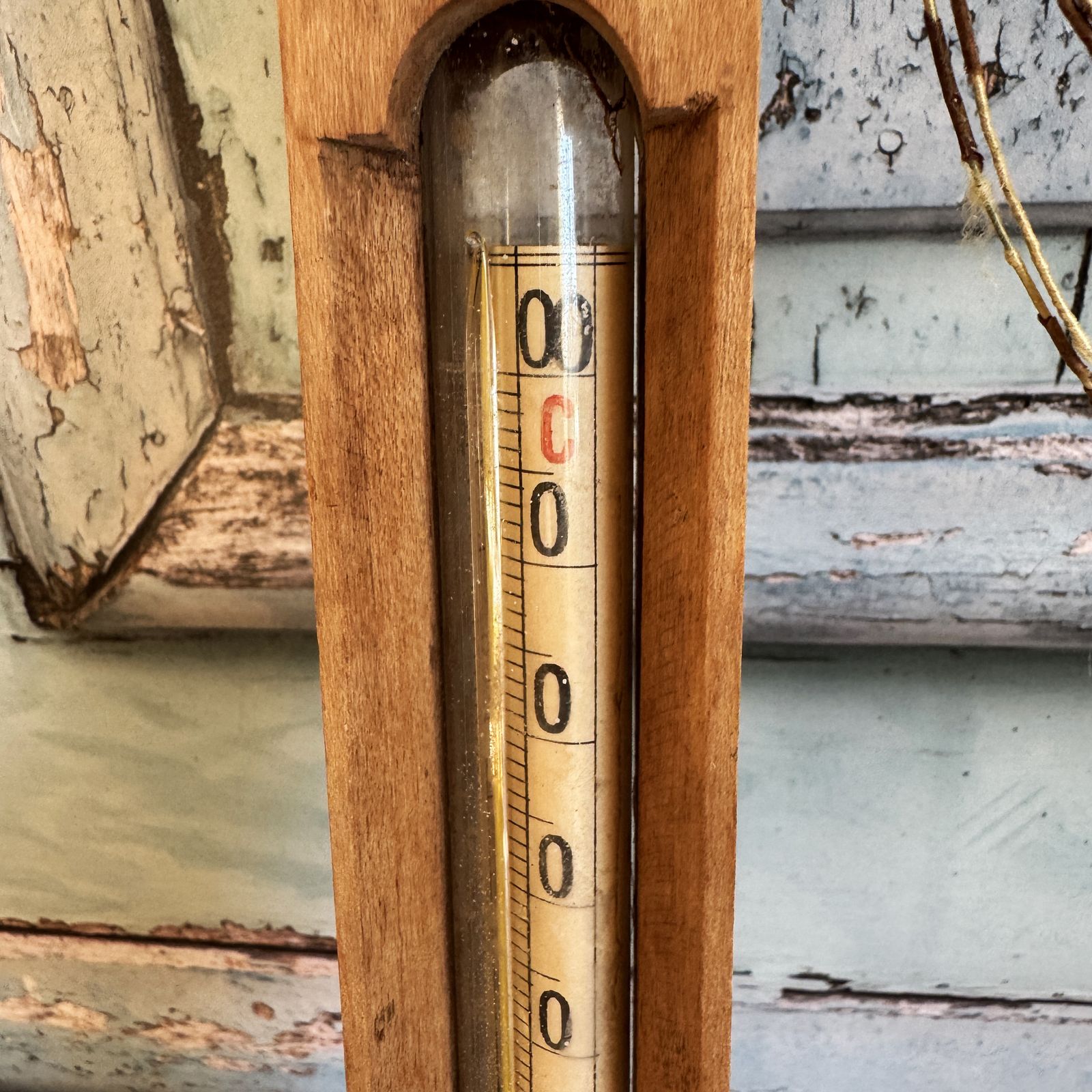 Belgique Vintage Stick Thermometer photo furniture
