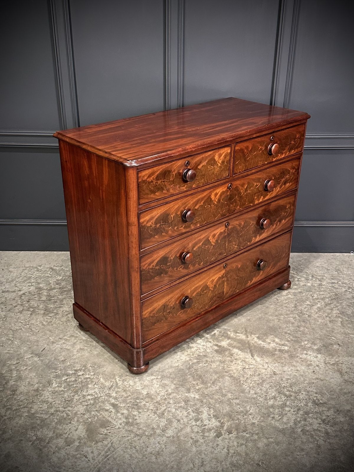 Victorian Mahogany Chest Of Drawers photo vintage