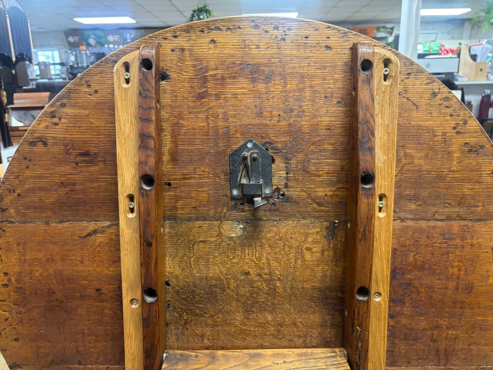 Antique Georgian Oak Tripod Pedestal Tilt Top Table photo vinterior