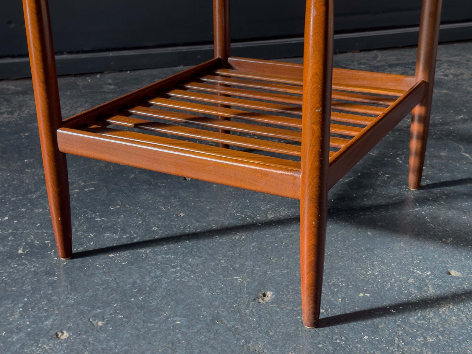 Teak Side Table By Møbelfabrik Toften photo 540.0