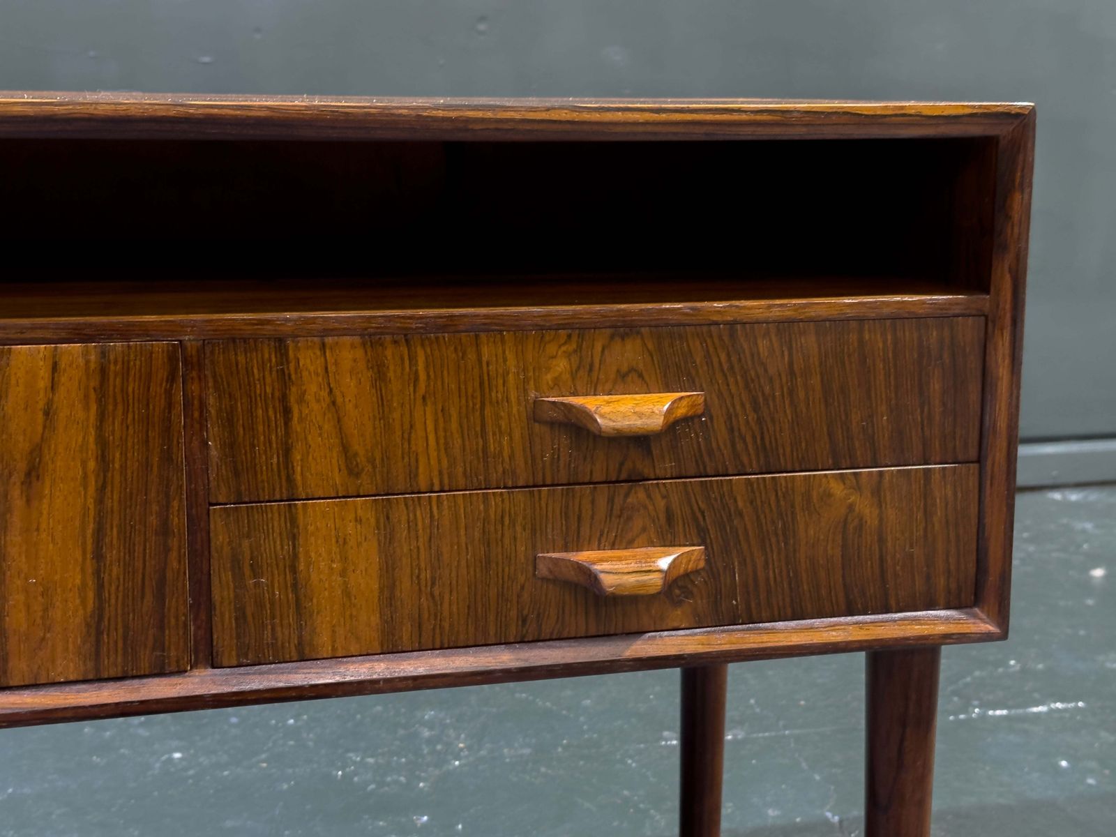 photo buy Small Rosewood Chest Of Drawers