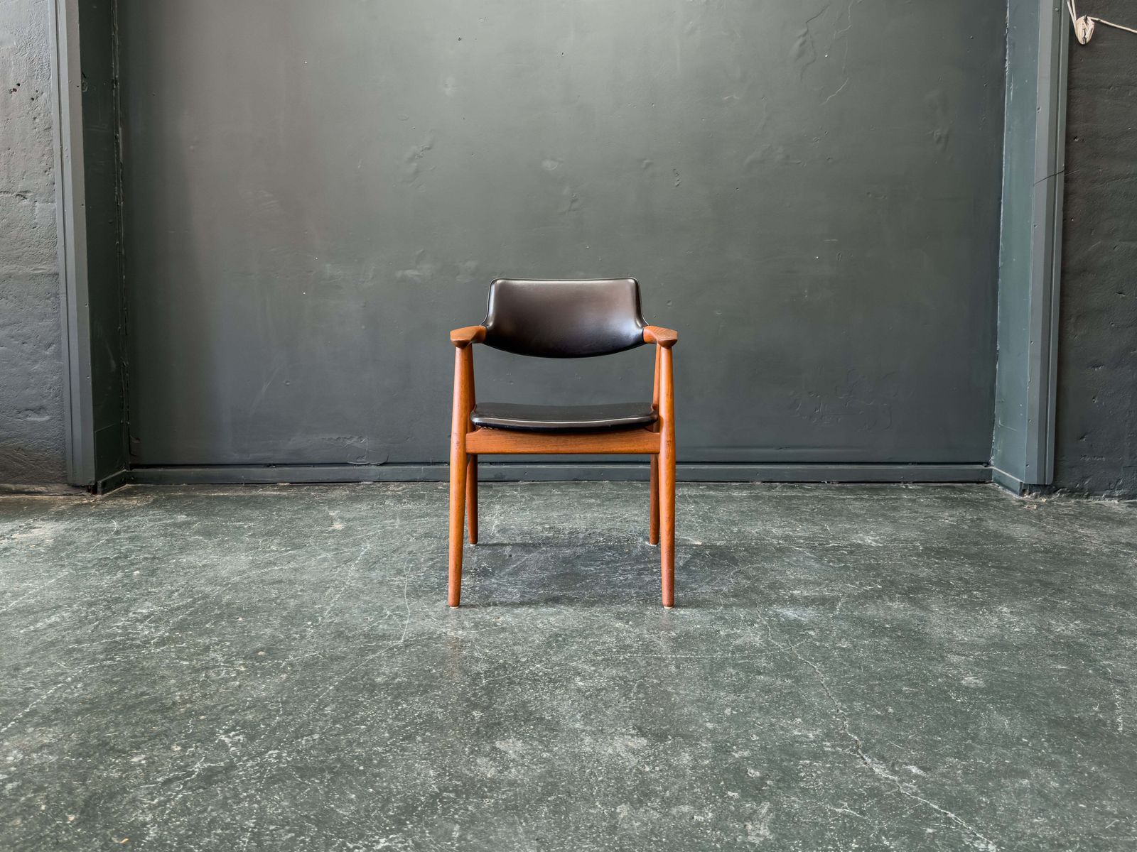 Teak Gm11 Armchair By Svend Aage Eriksen Of Glostrup photo furniture