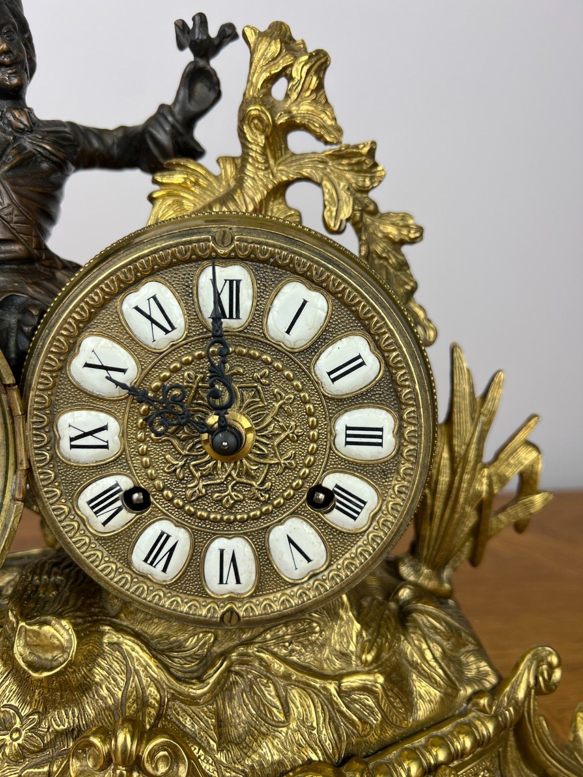 Clock Vintage Style Brass Figurine Mantel Clock Ornate Decorative Lot 6033 photo Home Decor