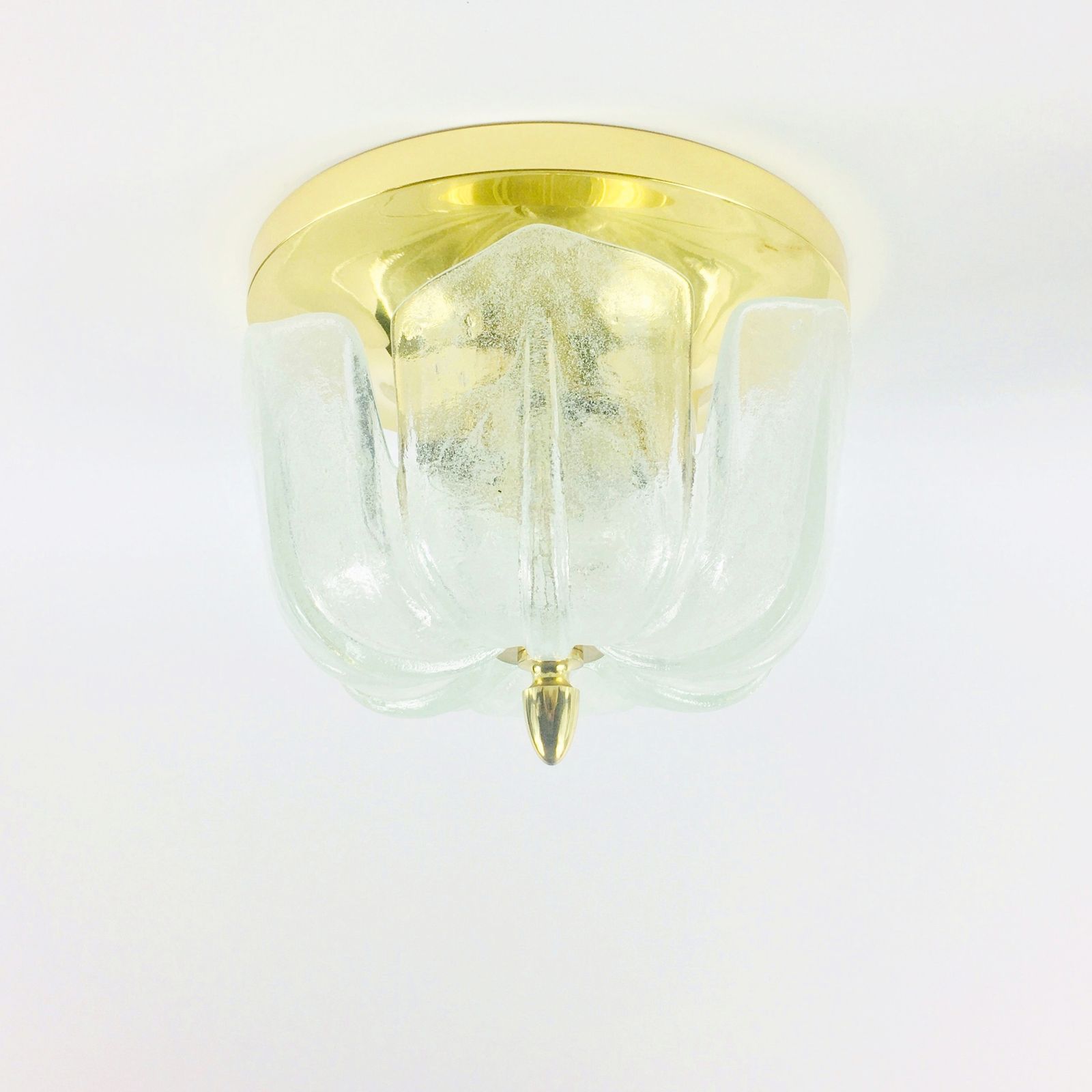 Plafonnier mid-century en verre floral et laiton de Limburg, Allemagne, années 1960/1970 photo furniture