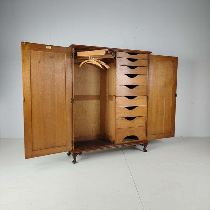 Early 20th Century Art Deco Wardrobe By Innovation Ingenuities Ltd photo 1750.0