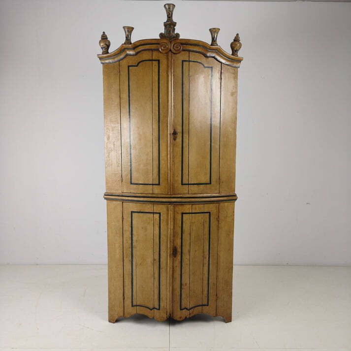 18th Century Dutch Witwerk Cabinet With Original Key And Faux Delft Decoration photo buy