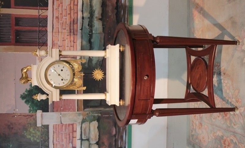 Pendulum Portico White Marble 18th photo furniture