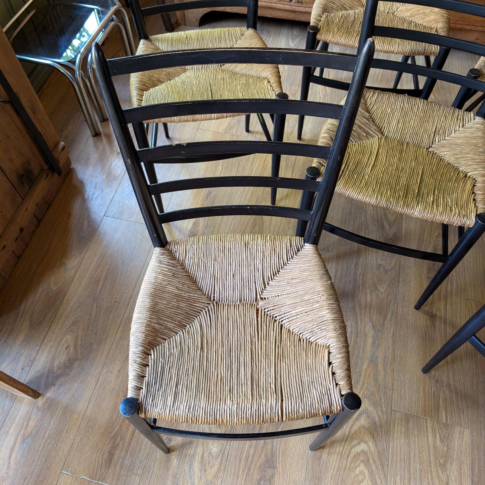 Set Of 6 Italian Mid Century Modern Ladder Back Chairs With Rush Seats photo vintage