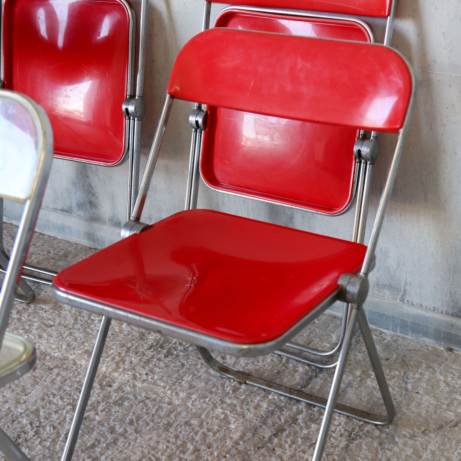 Giancarlo Piretti Castelli Plia Chairs   Iconic 1967 Italian Folding & Stacking Design photo vinterior