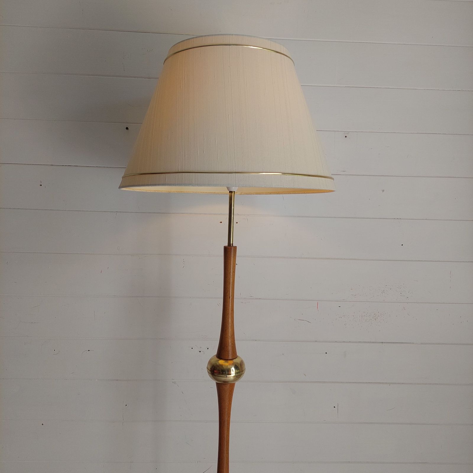 Mid Century Teak & Brass Floor Lamp Base 60s  Danish Style Vintage Standard Lamp photo 195.0