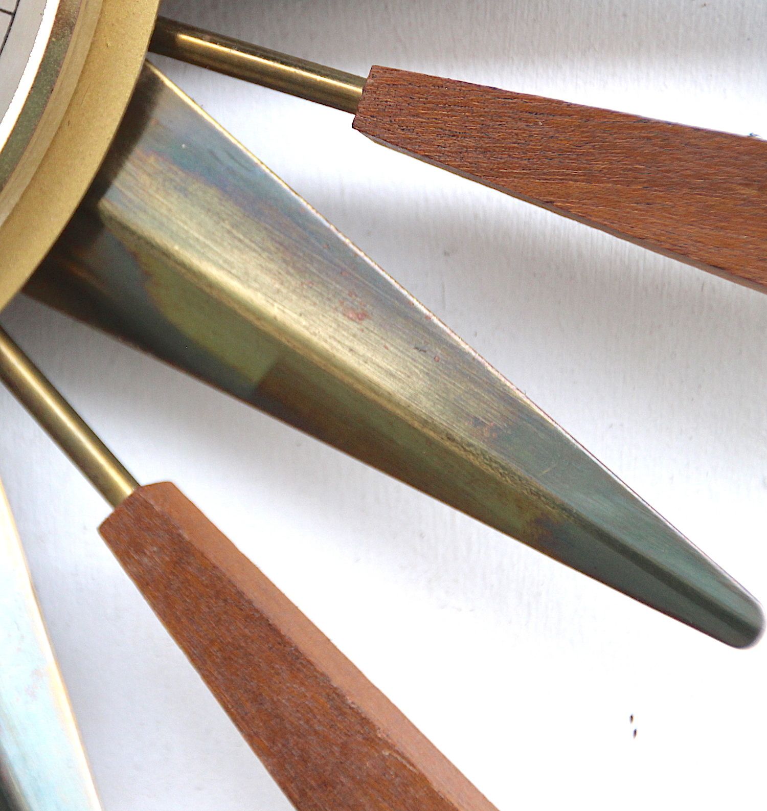 Large 39cm 1970s British Sunburst Vintage Wall Clock. Fully Guaranteed. London Timepiece. photo vintage
