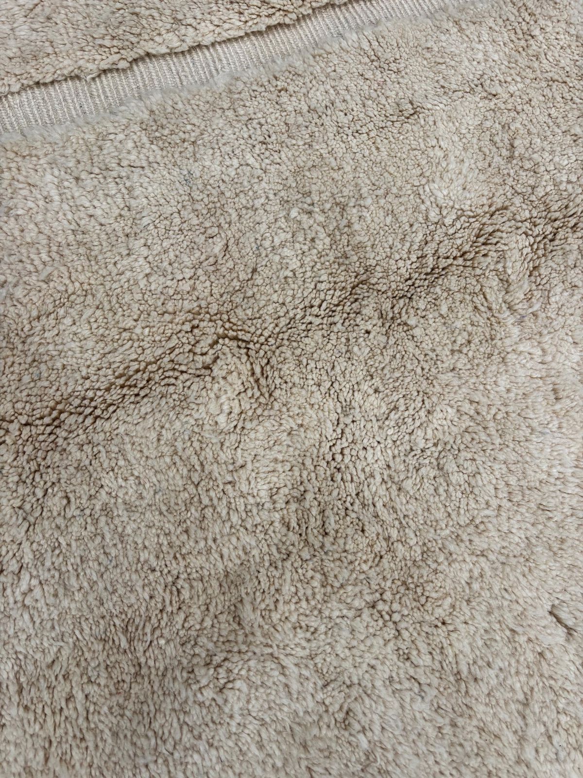 photo for sale Modern Moroccan Mrirt Rug 220x310 Cm– Cream Wool Texture Design – Handmade In Morocco – Fair Trade – Berber Carpet Moroccan Wool Rug