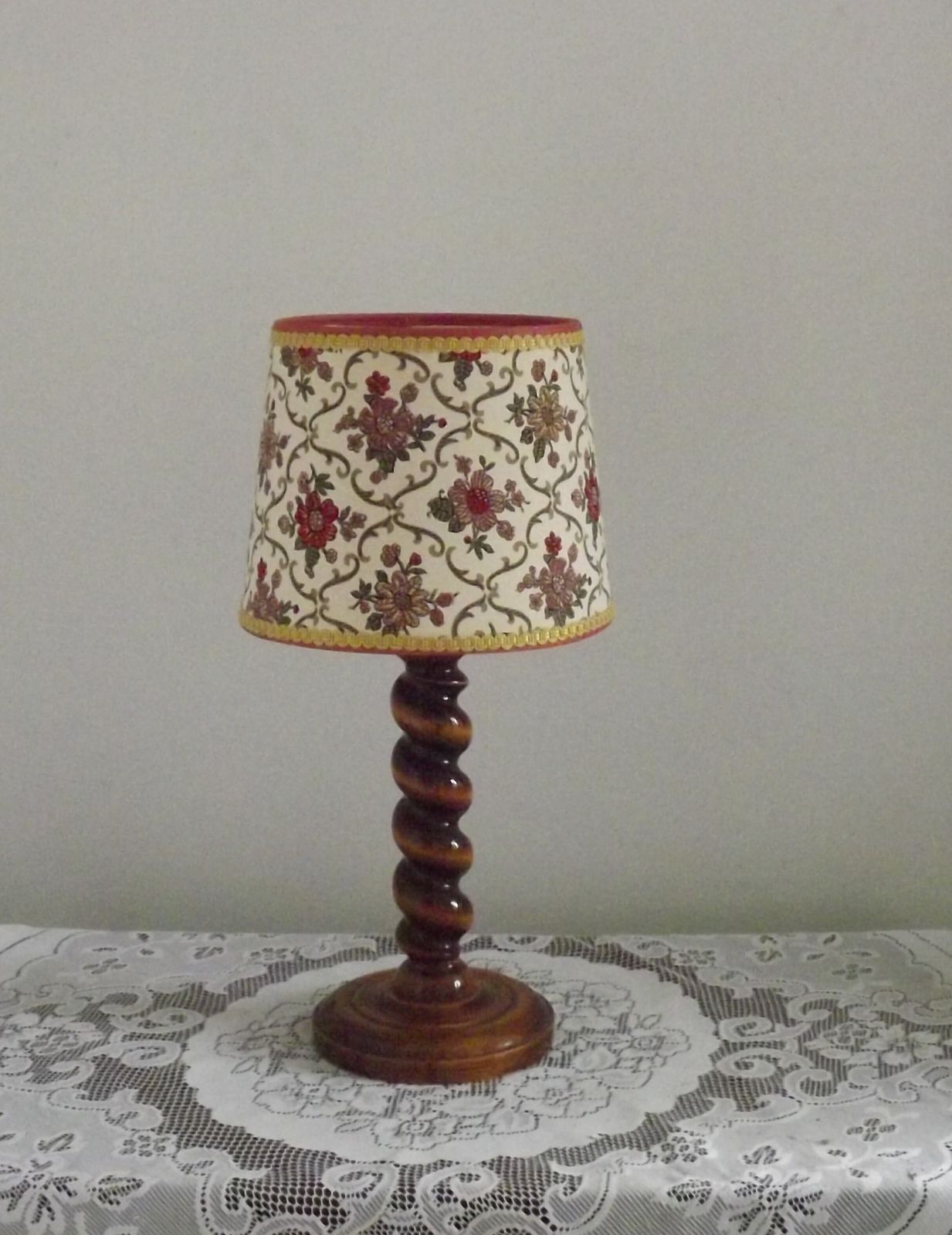 French Vintage Round Wooden Barley Twist Table Lamp With Floral Shade photo furniture
