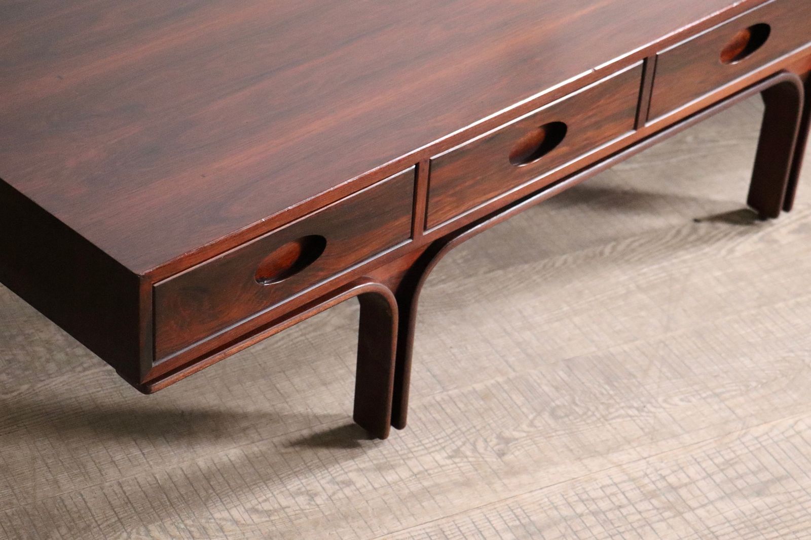 photo furniture Gianfranco Frattini Low Sideboard For Bernini Italy 1957