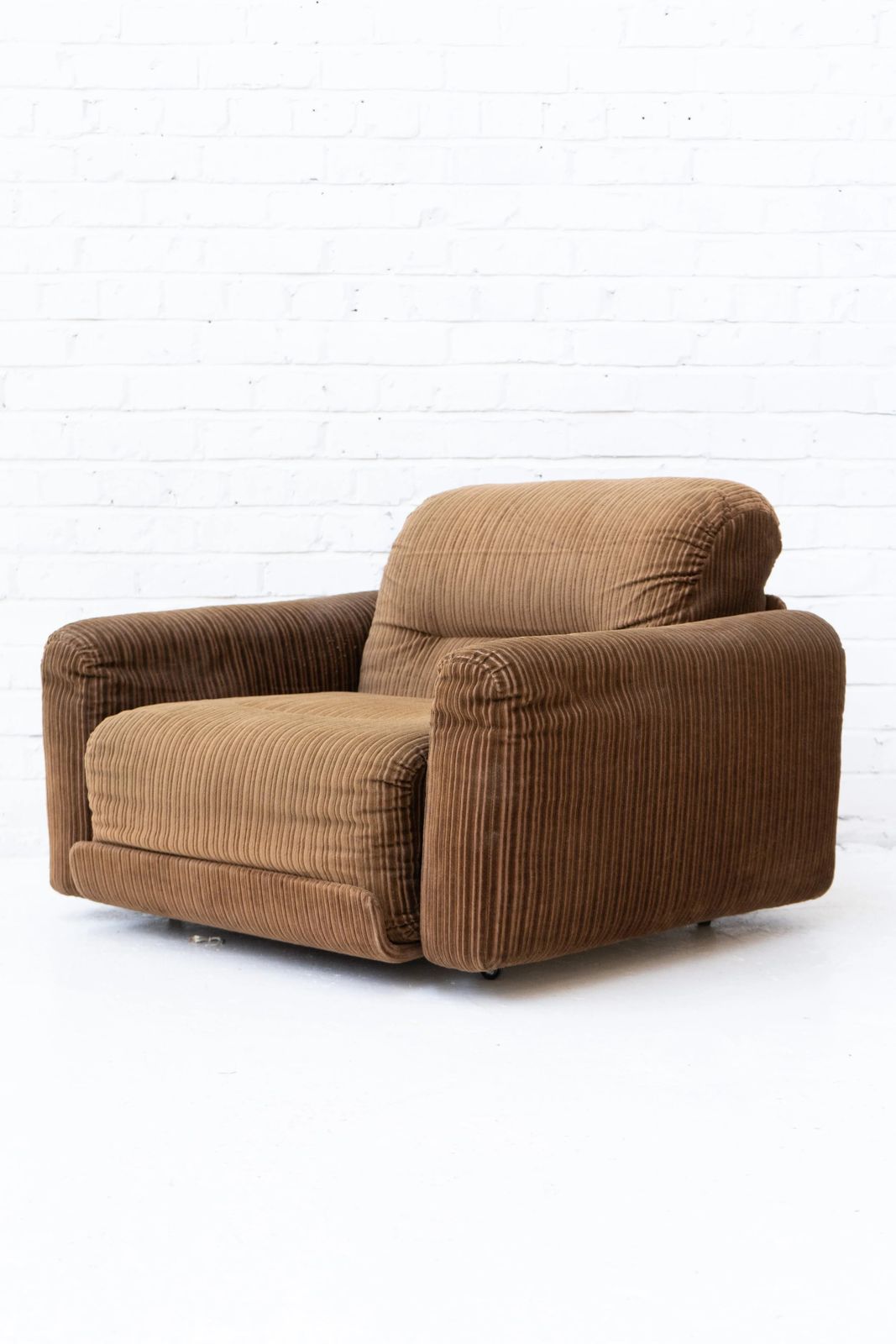 1970s Italian Lounge Chair photo for sale