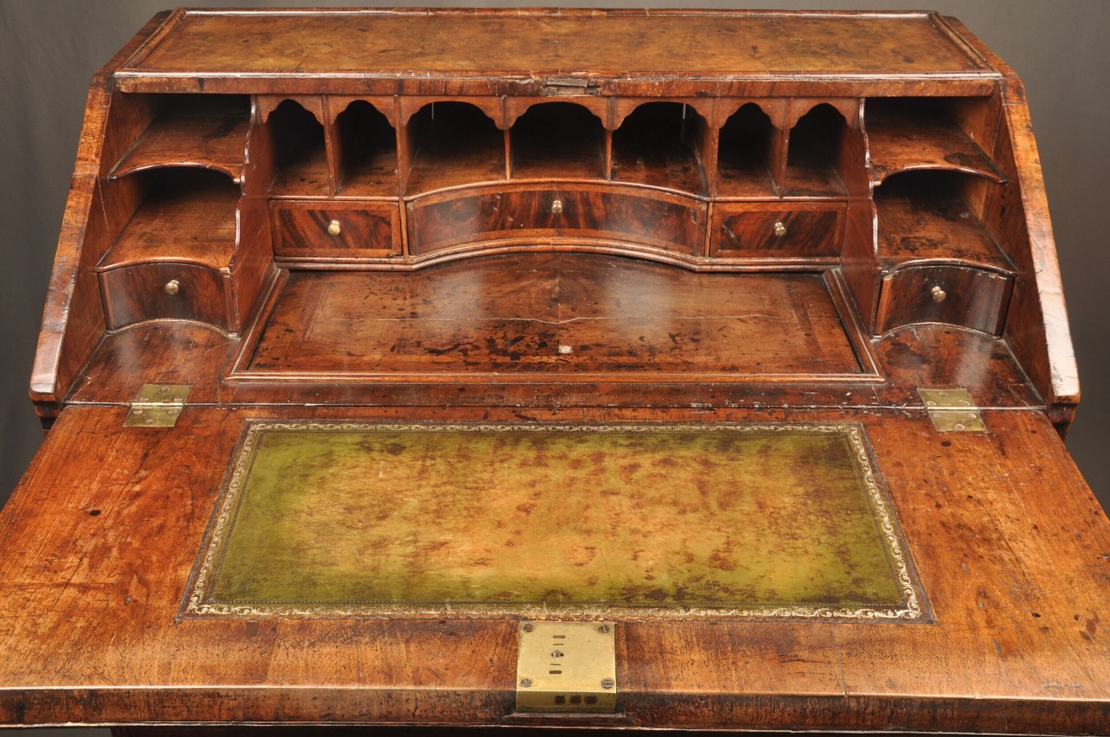 photo furniture Rare Queen Anne Burr Walnut Bureau