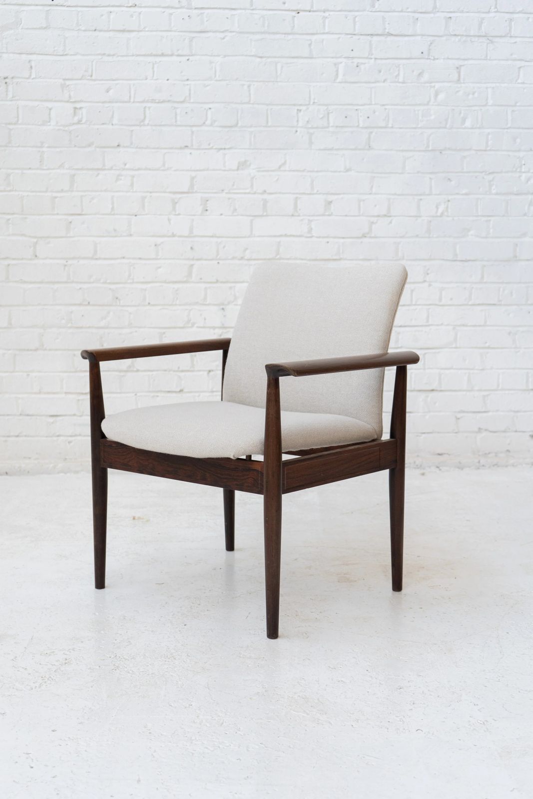Finn Juhl Diplomat Chair In Rosewood For France & Son