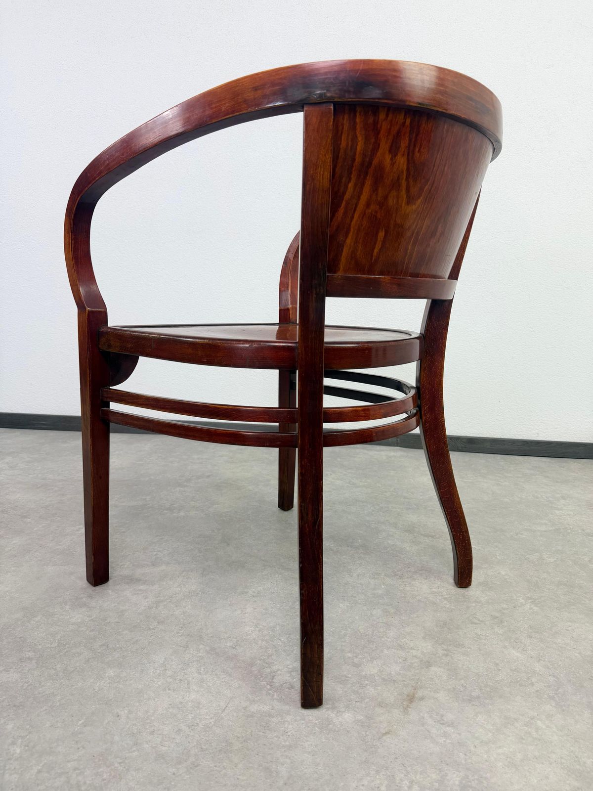 photo furniture Extremely Rare Armchairs No.6521 By Otto Wagner For Thonet
