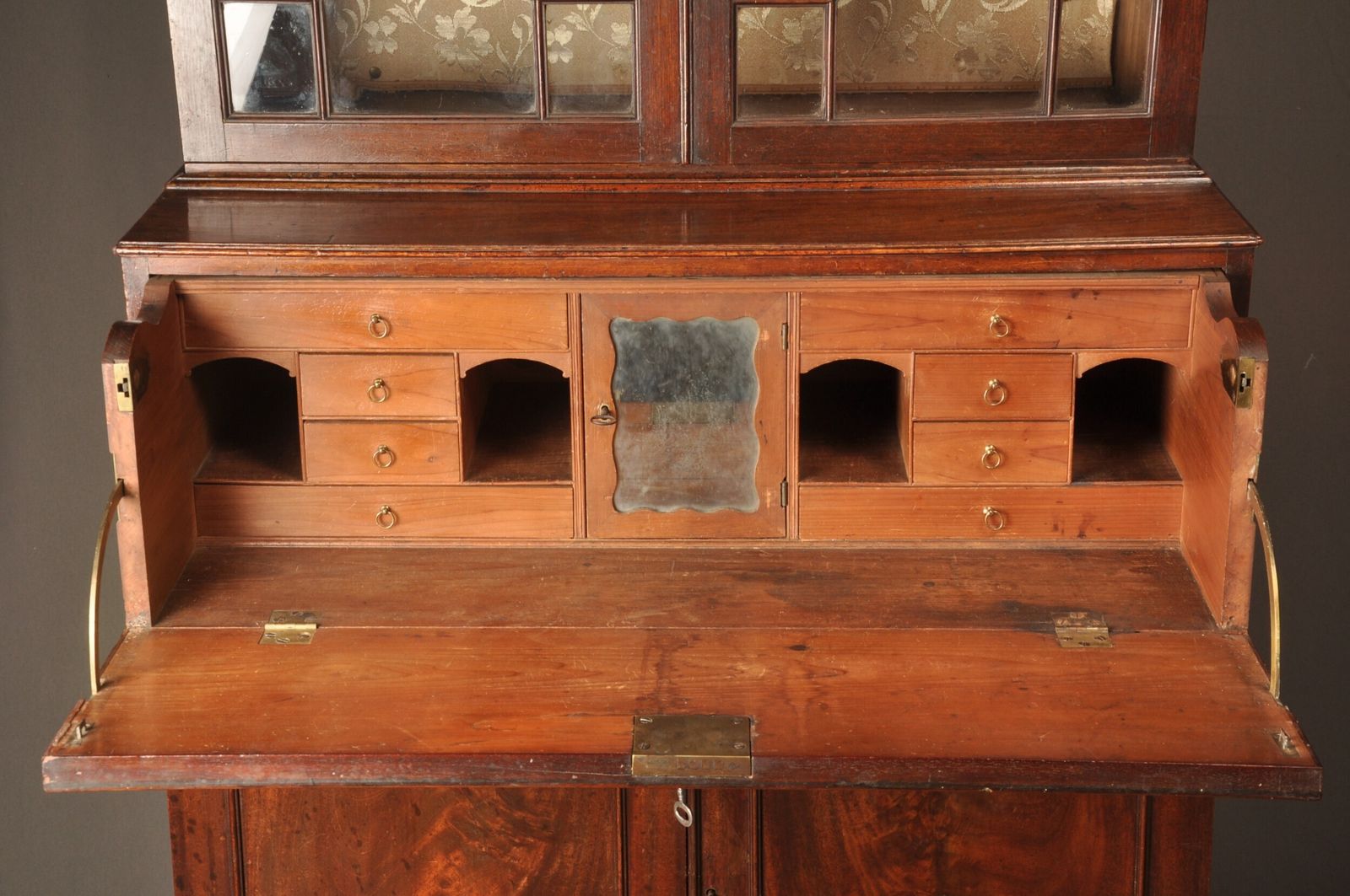 Fine 18th Century Mahogany Secrataire Bookcase photo 4800.0