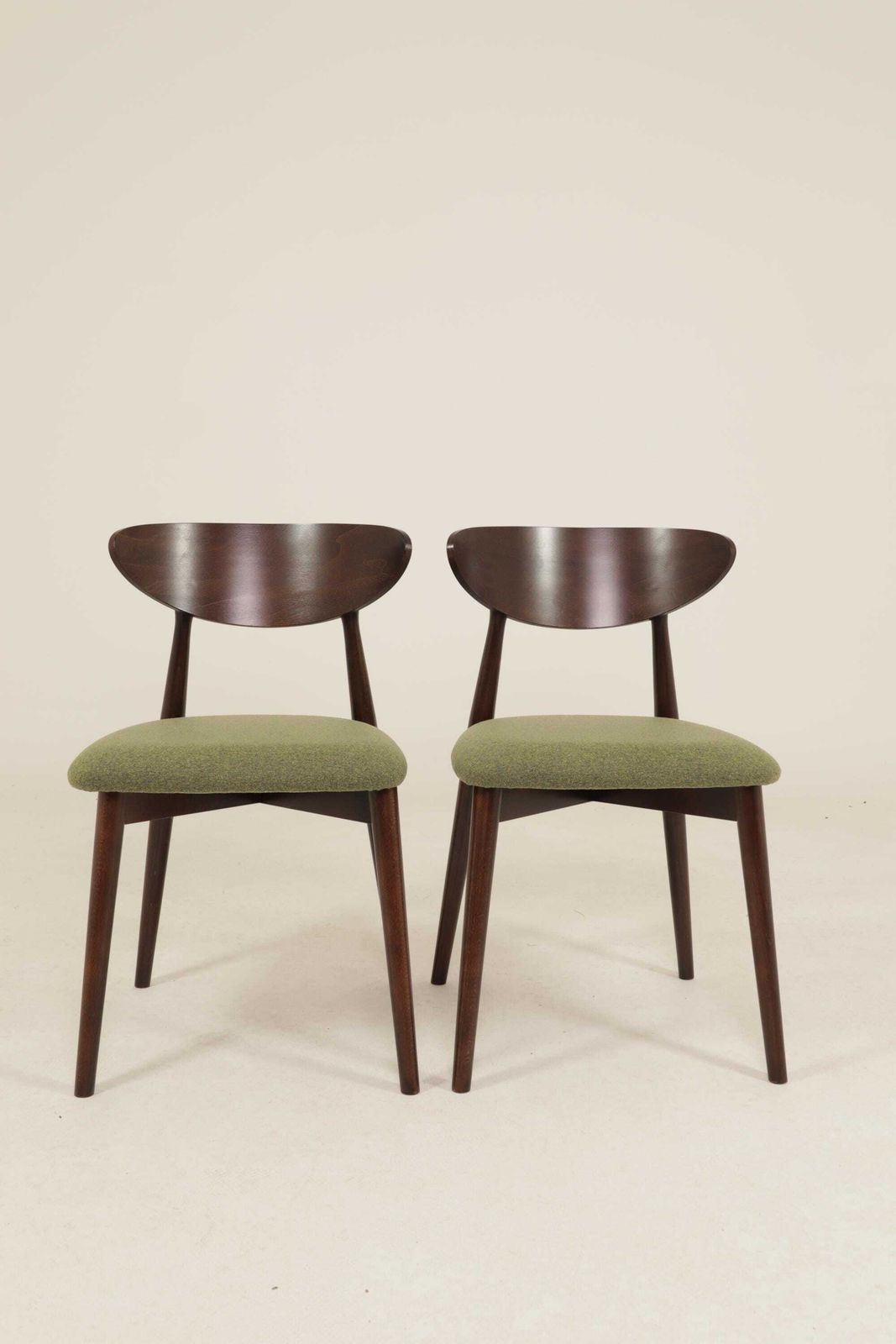 Modern Set Of 2 Dining Chairs, Avocado Green Farbic And Dark Walnut Beech Wood photo furniture
