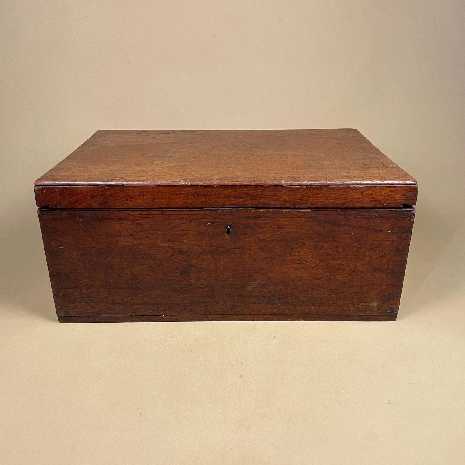 Wooden Campaign Chest Antique Box Military Wood Brass Metal Handles 19th Century Trinket Jewellery Keepsake Gold Trims Lid Rectangle Trunk photo Furniture