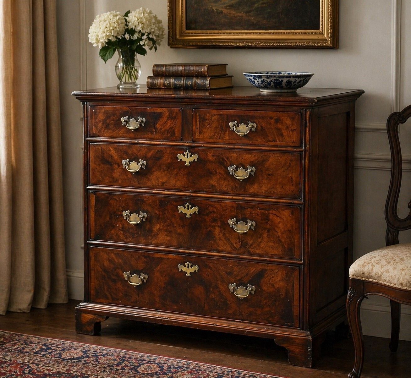 photo furniture George III Burr Walnut Chest Of Drawers