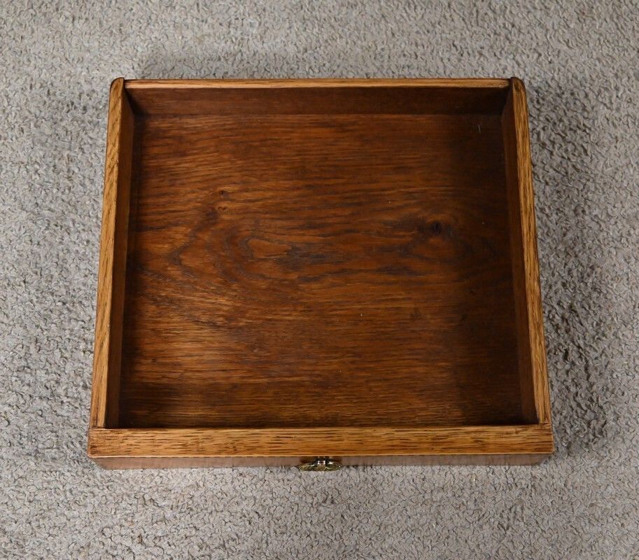 photo vintage Marquetry Coffee Table  Louis XV Louis XVI Transitional Style  Mid 20th Century