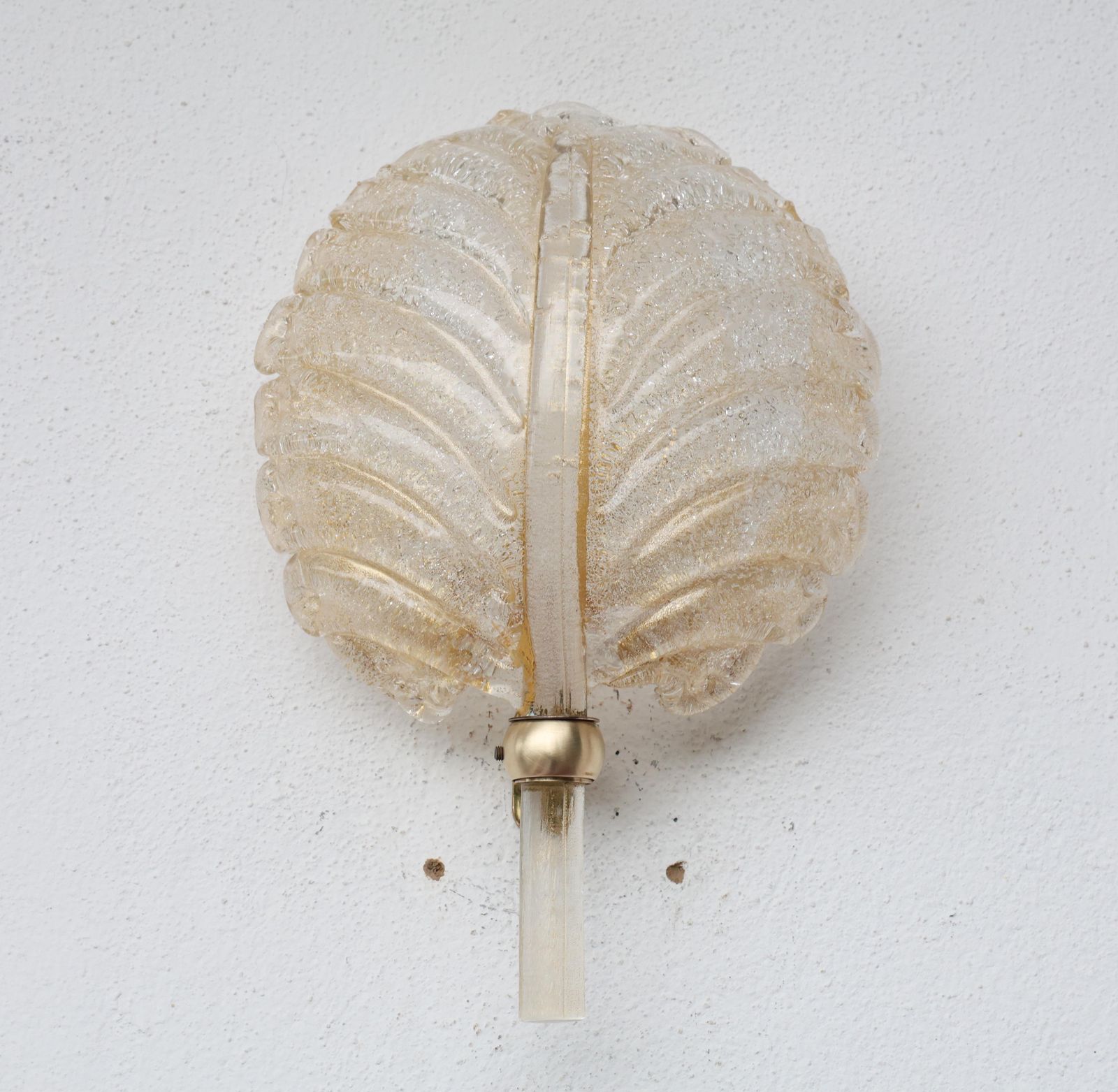 photo furniture Barovier & Toso Murano Gold Glass And Brass Wall Light, Italy, 1960s