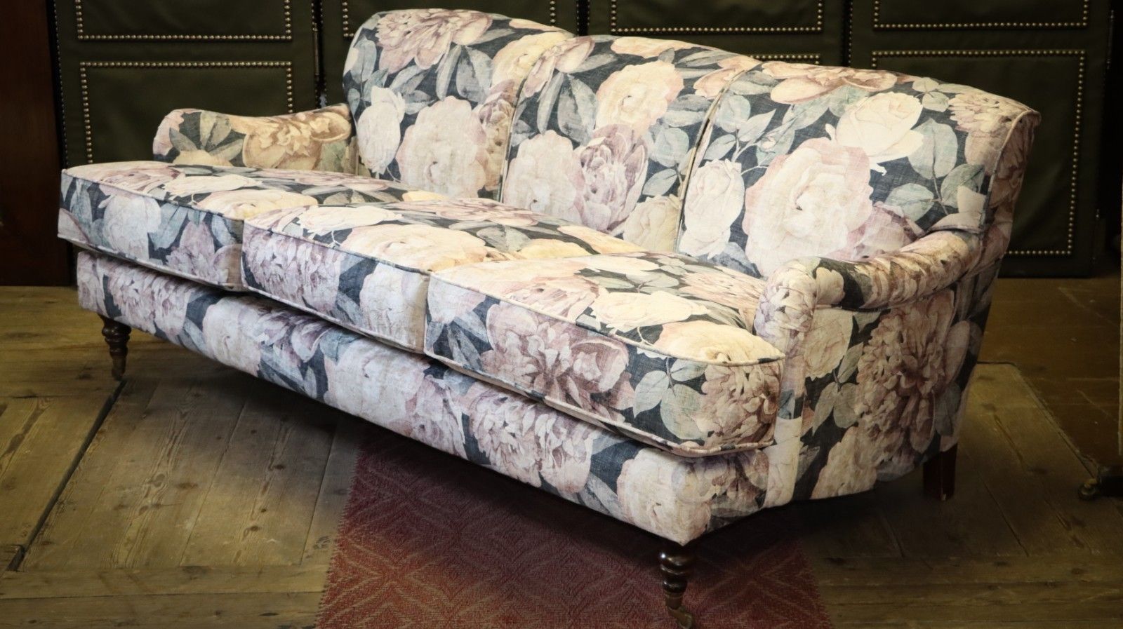3350.0 Stunning George Smith Howard Sons Style 3 Seater Elegant Sofa Floral Velvet 🚚 photo