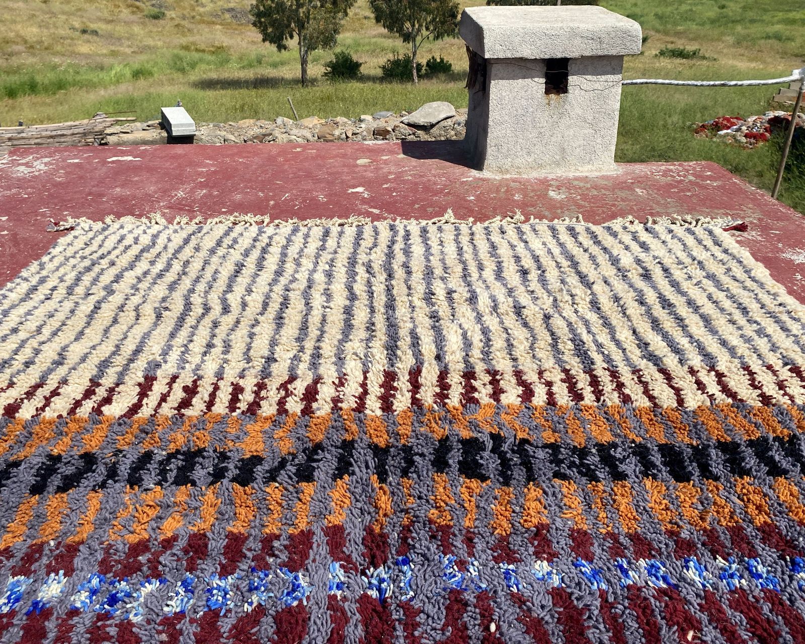Large Vintage Moroccan Berber Rug – Abstract Striped Wool Carpet – 332 X 244 Cm photo 1200.0