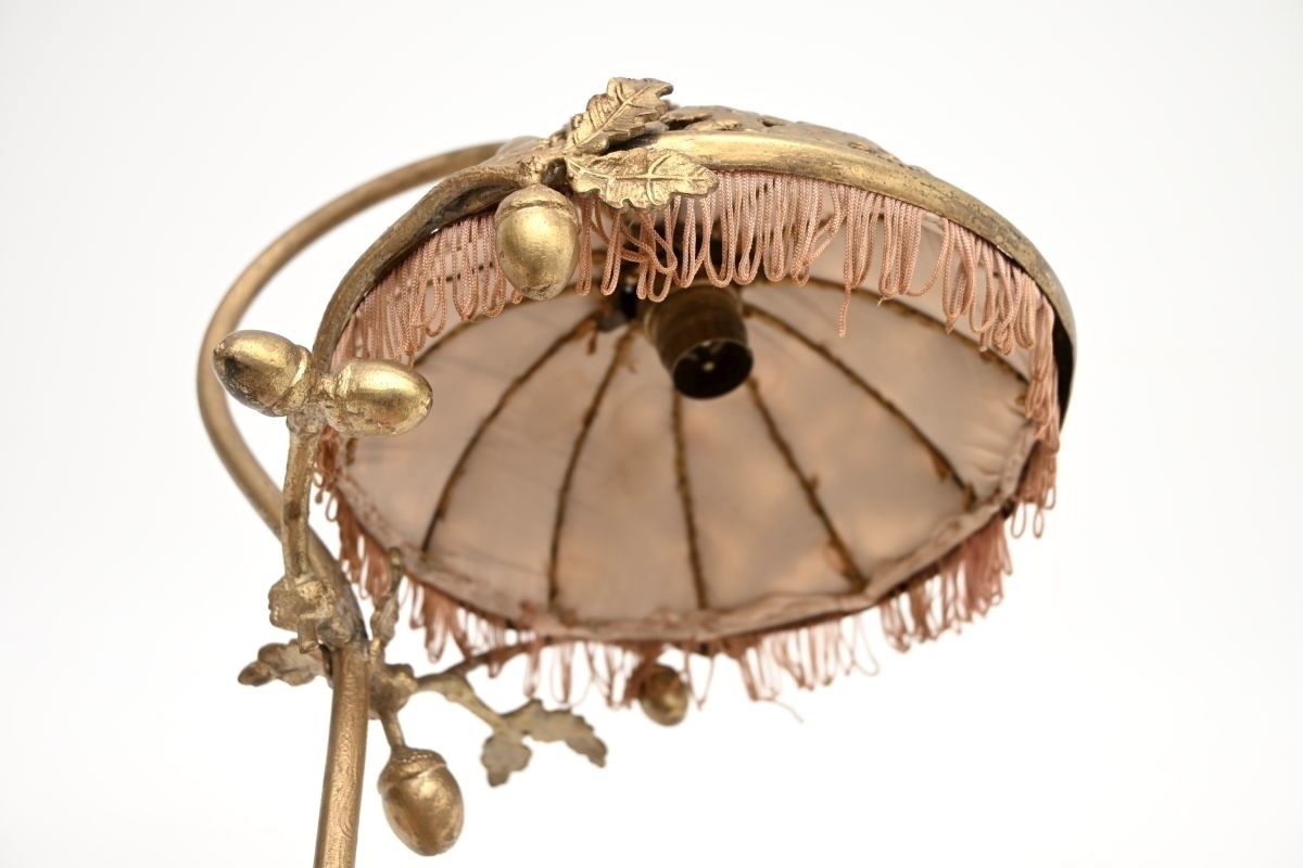 photo furniture Antique French Art Nouveau Bronze Desk Lamp