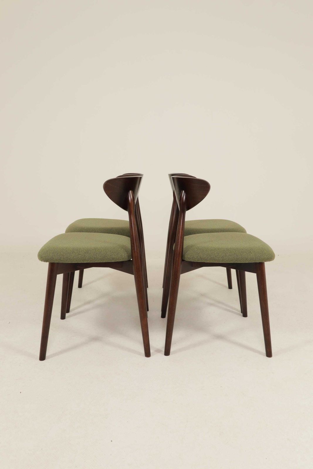 Modern Set Of 4 Dining Chairs, Avocado Green Farbic And Dark Walnut Beech Wood photo furniture
