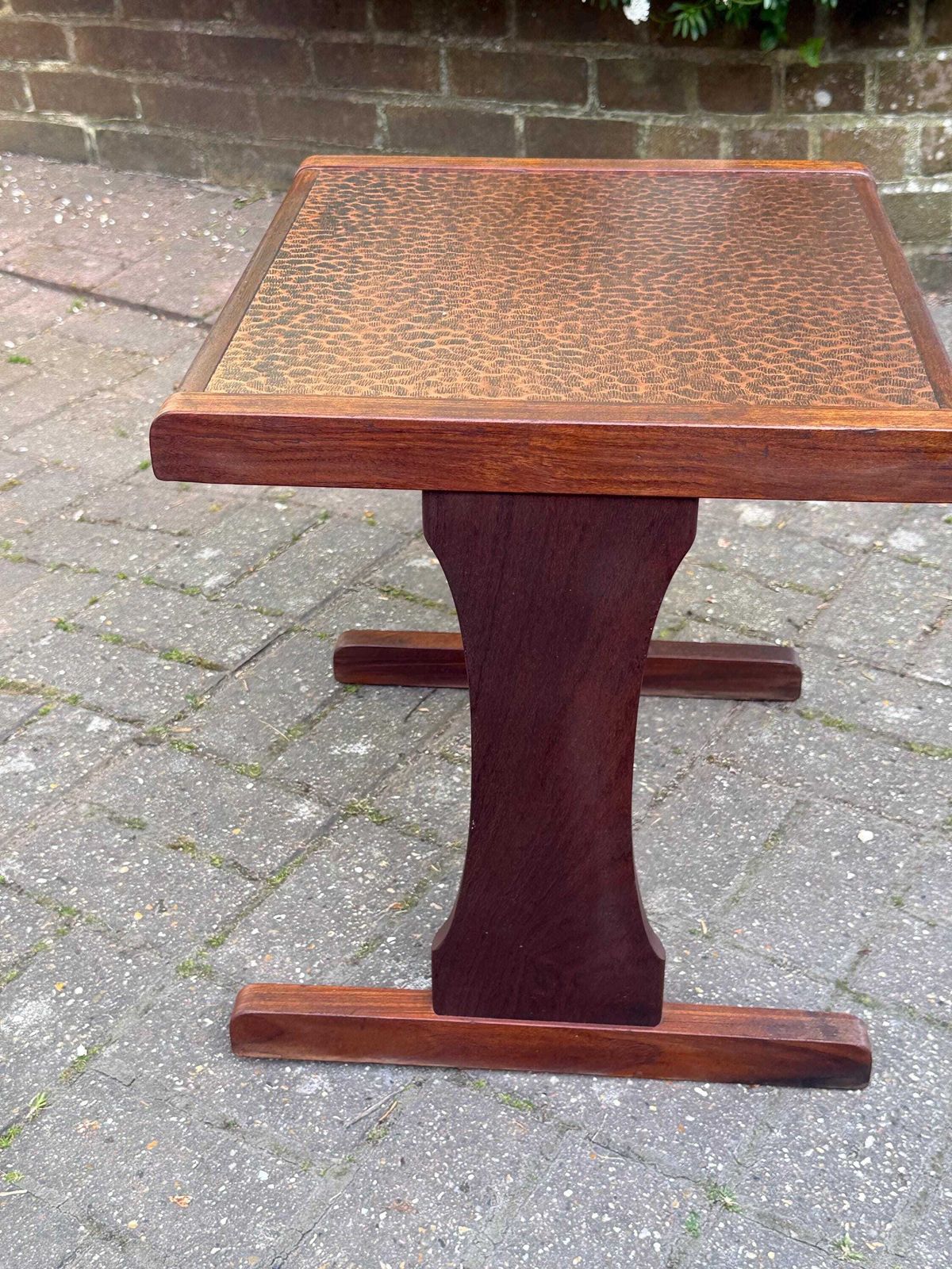 Vintage Mid Century Hammered Copper Top Side Table Retro Occasional Table, G Plan Style S photo vinterior