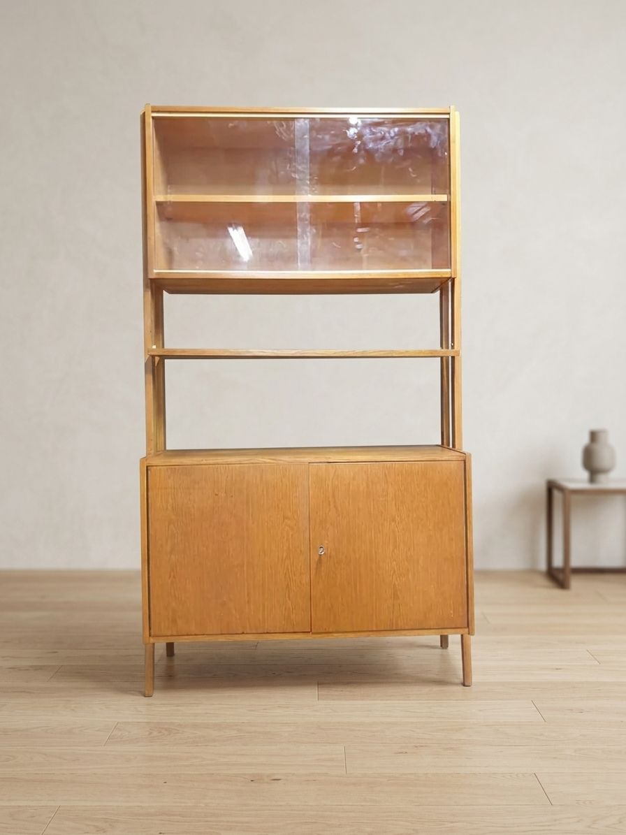 Wandkast / Boekenkast Van František Jirák Voor Tatra Nábytok, Mid Century Eikenfineer Opbergkast, Jaren 1960, Tsjecho Slowakije photo 822.0