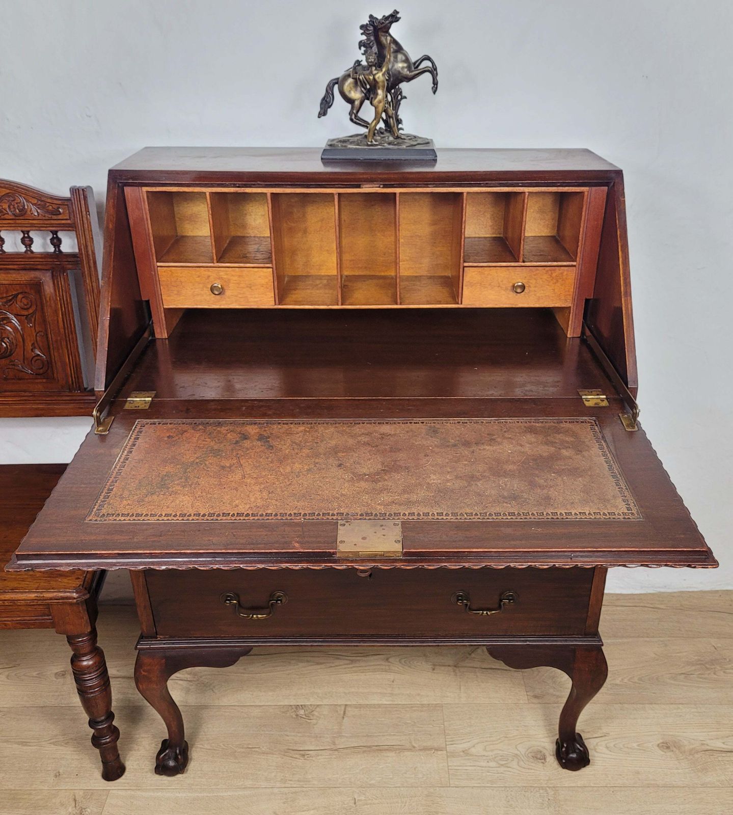 Vintage Writing Bureau Desk Key Lockable Drawers Leather 1930 photo furniture