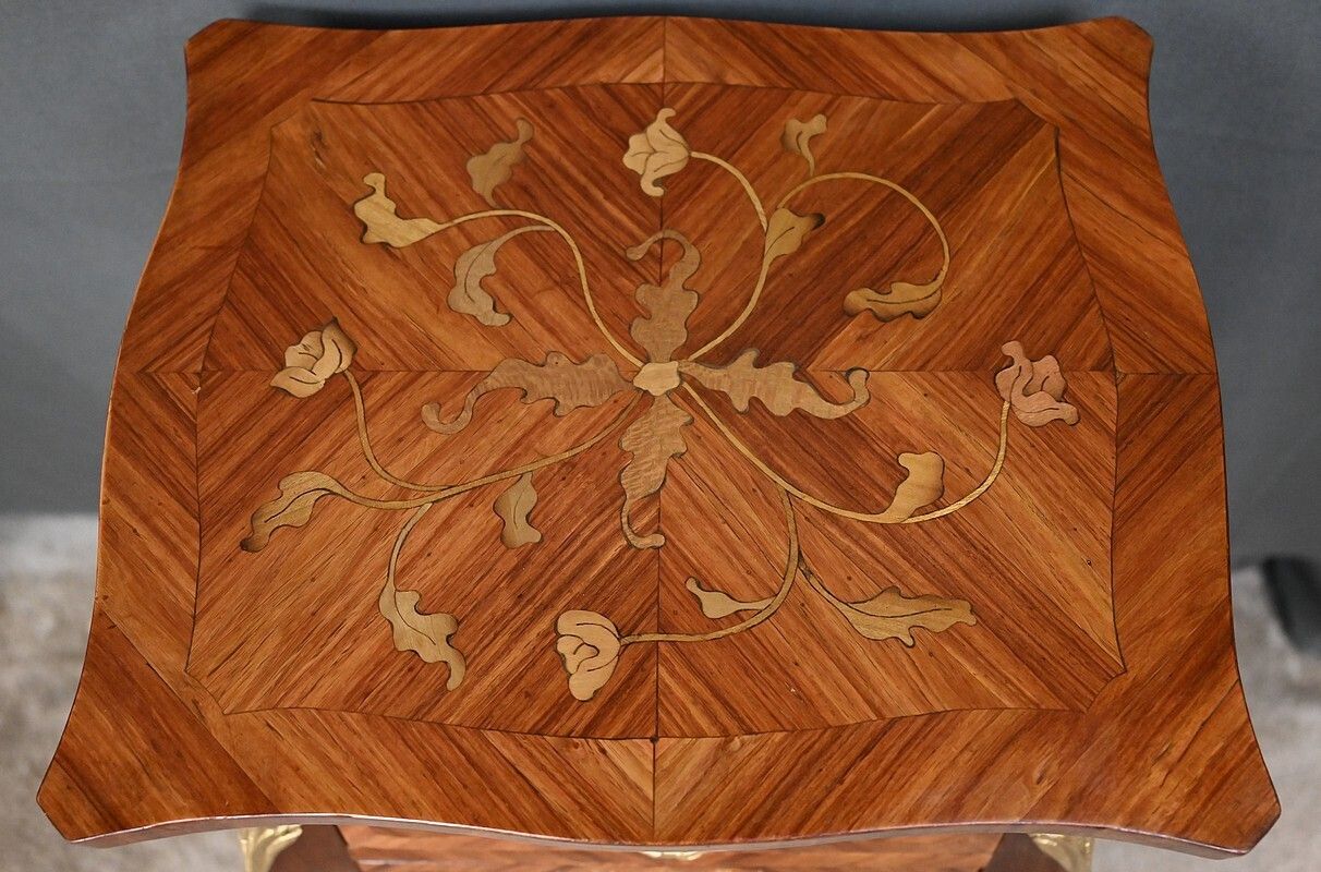 Pair Of Marquetry Bedside Tables, Louis XV Style – Mid 20th Century photo vinterior
