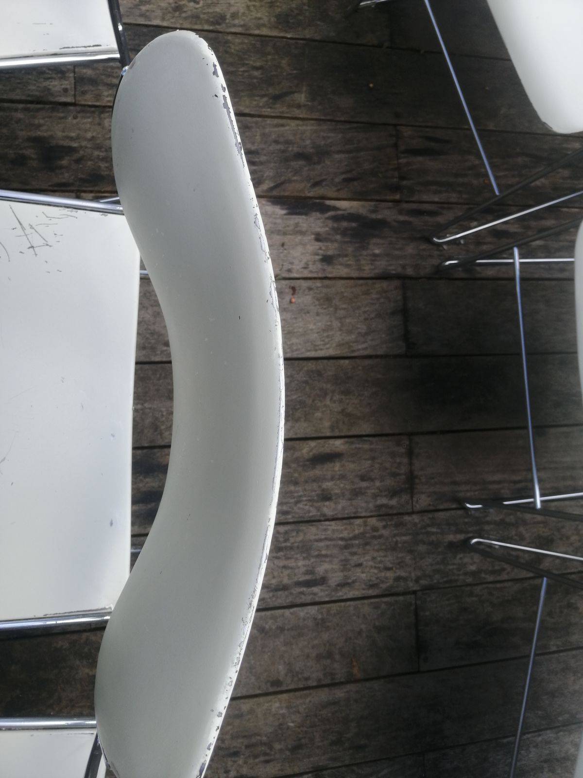 Furniture David Rowland 40/4 Stackable Chairs photo