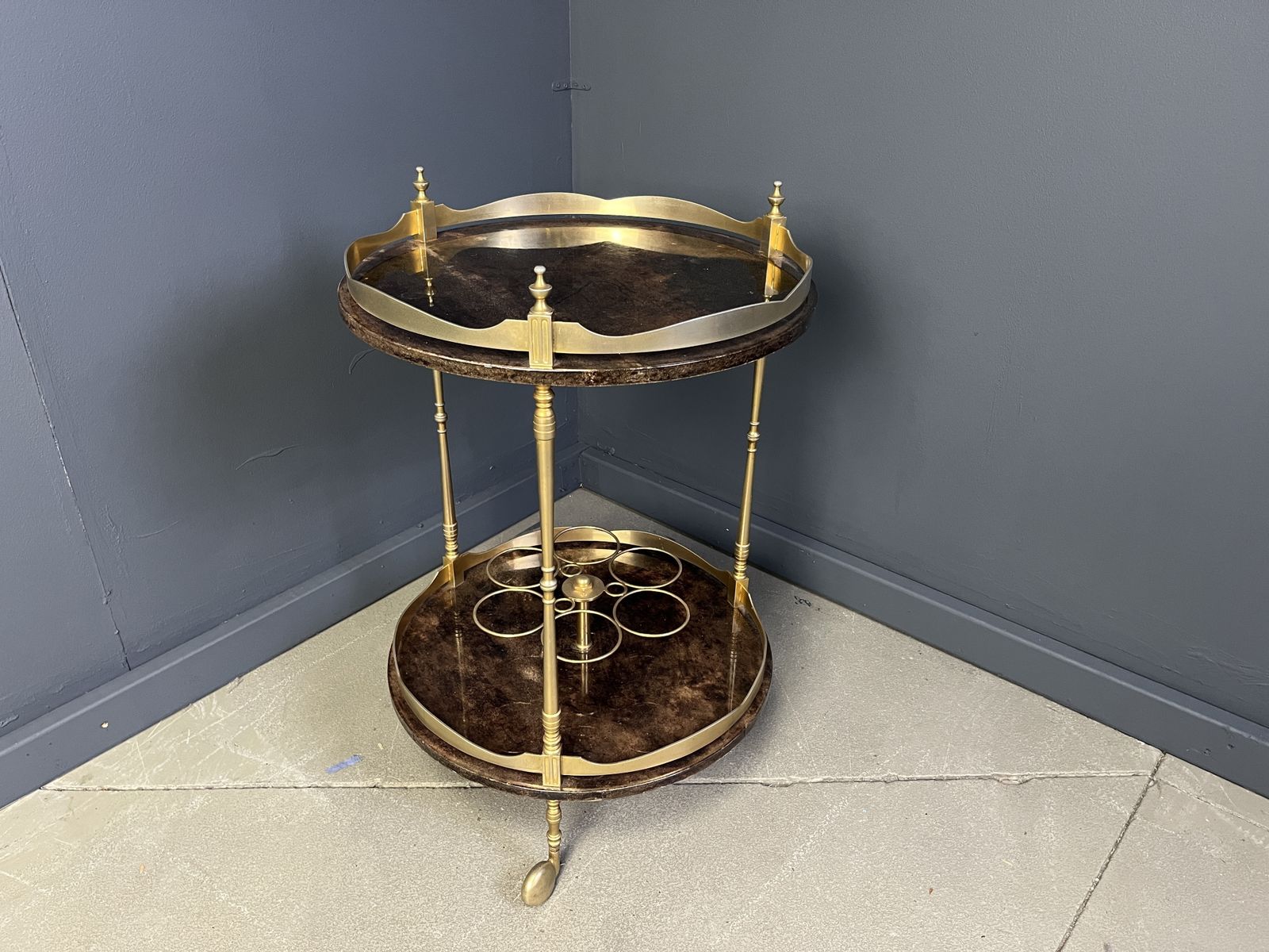 Italian Lacquered Goatskin / Parchment Serving Bar Cart By Aldo Tura, 1960s photo 9001.0