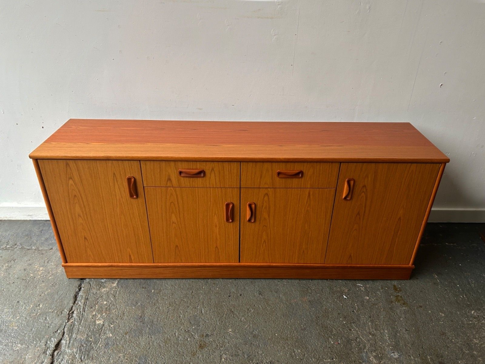 Rare 1960/70s Mid Century Teak G Plan Fresco Sideboard By V B Wilkins photo furniture