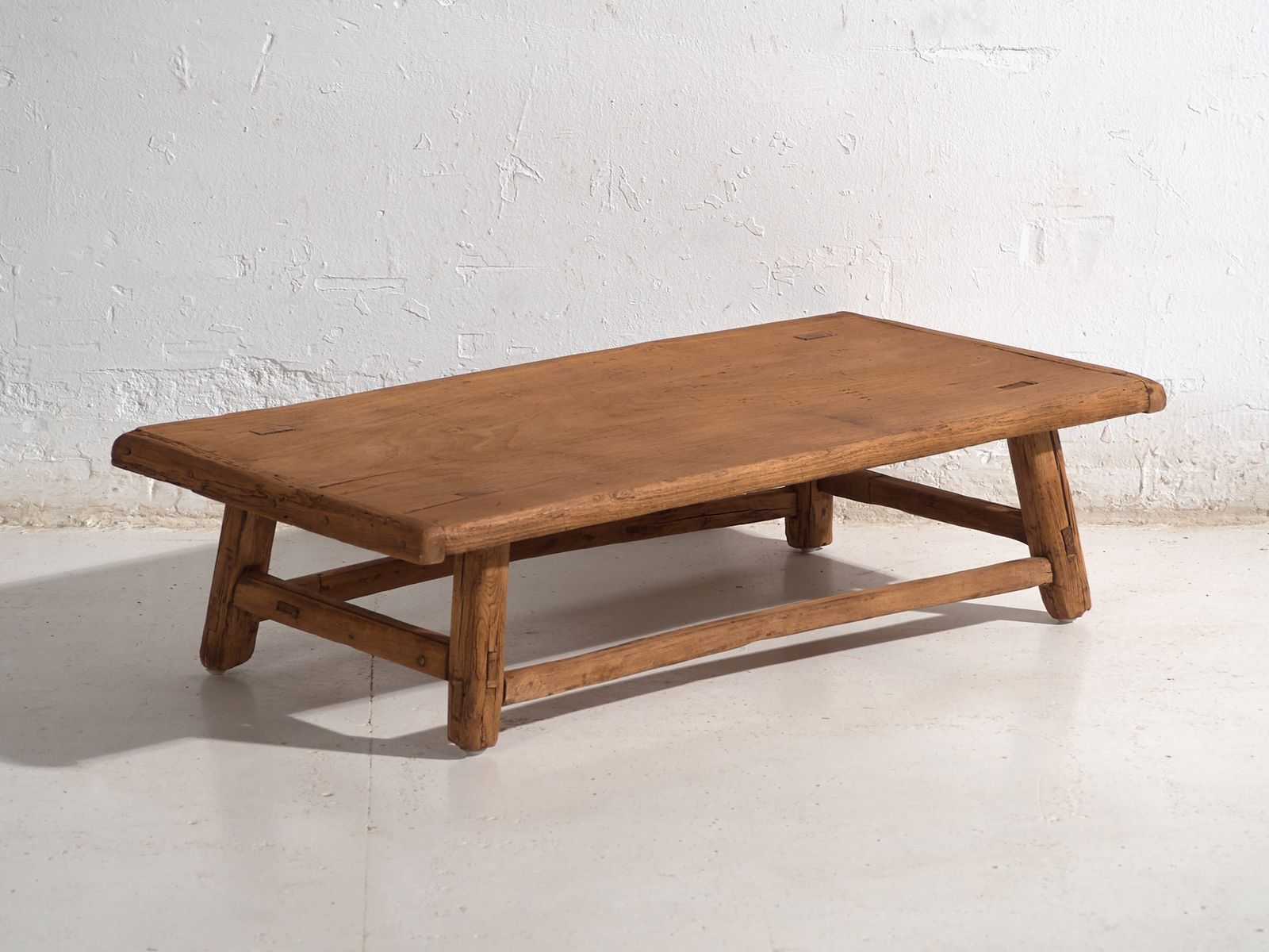 photo furniture Antique Low Table In Pine Wood – China, Circa 1930