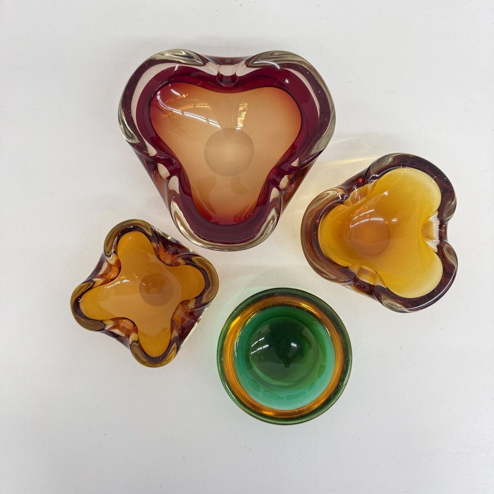 Mid-Century Design Set van 4 Murano Summers Glazen Schalen, jaren 1970