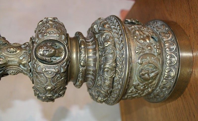 photo furniture Pair Of Nap Bronze Lamps. III