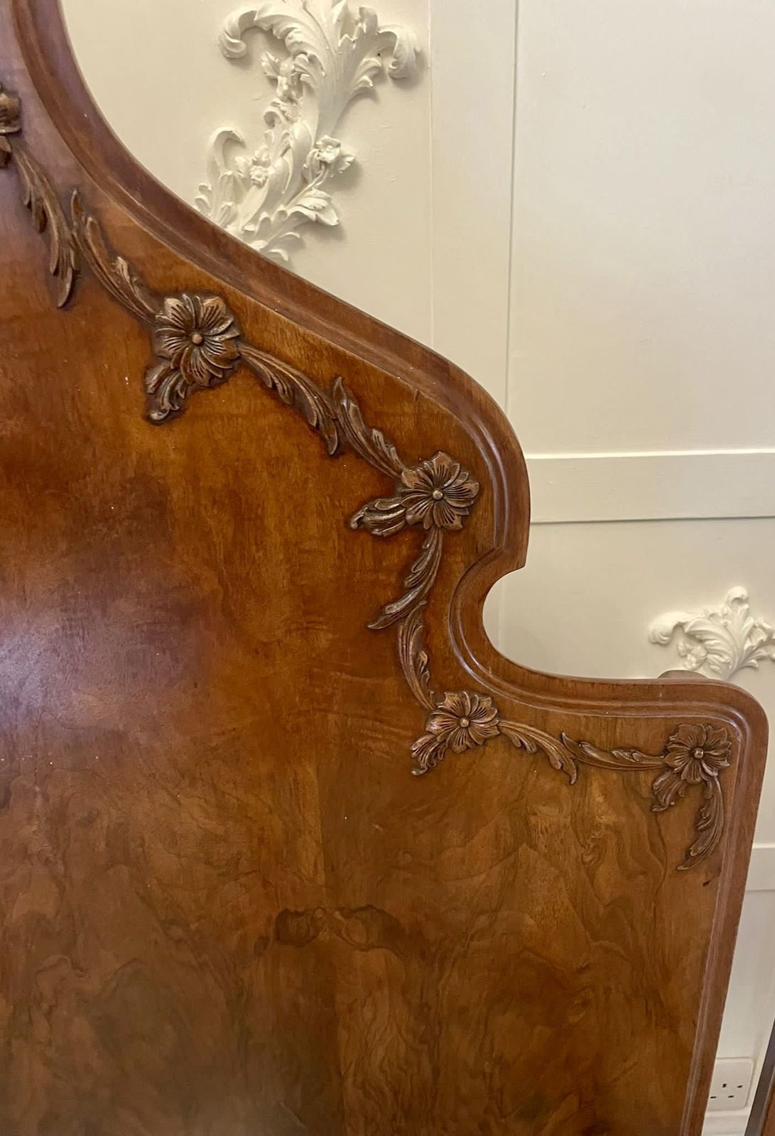 Antique Pair Of Quality Carved Burr Walnut Single Beds photo vintage