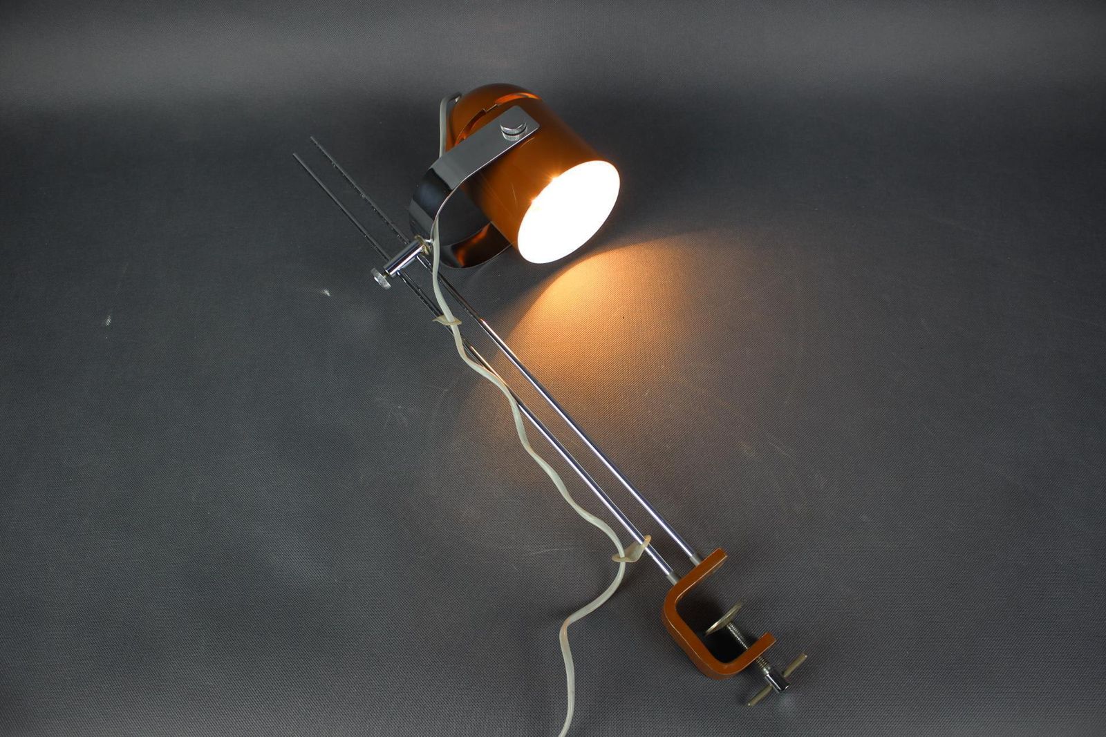 Lampe de bureau mid-century à pince réglable par Stanislav Indra, Tchécoslovaquie, années 1970 photo vintage